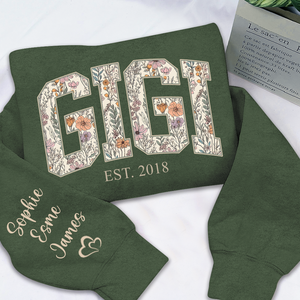Custom Floral GIGI Sweatshirt – Personalized Grandma Est Year & Grandkids Names