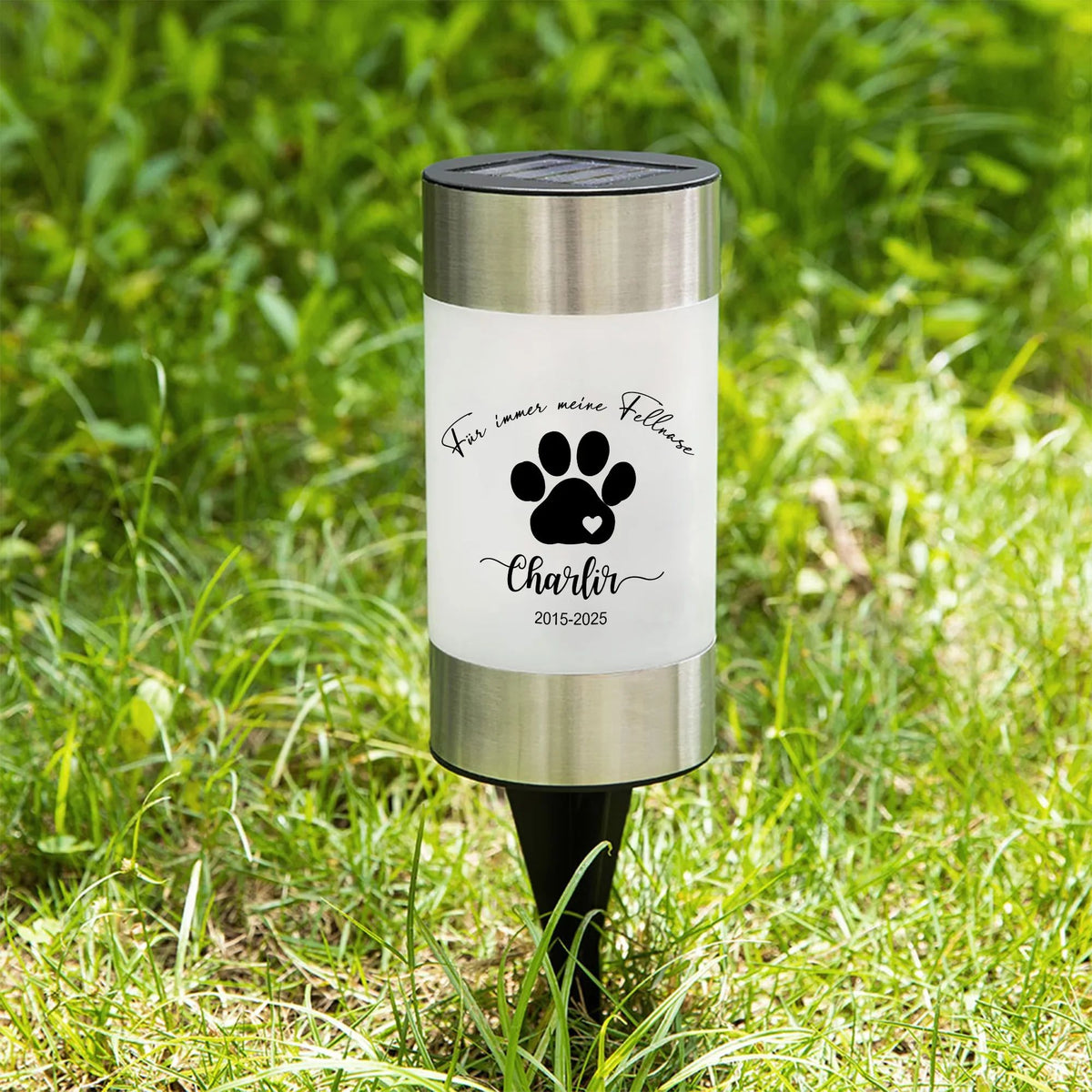 Personalized dog and cat paw prints waterproof solar garden lamp
