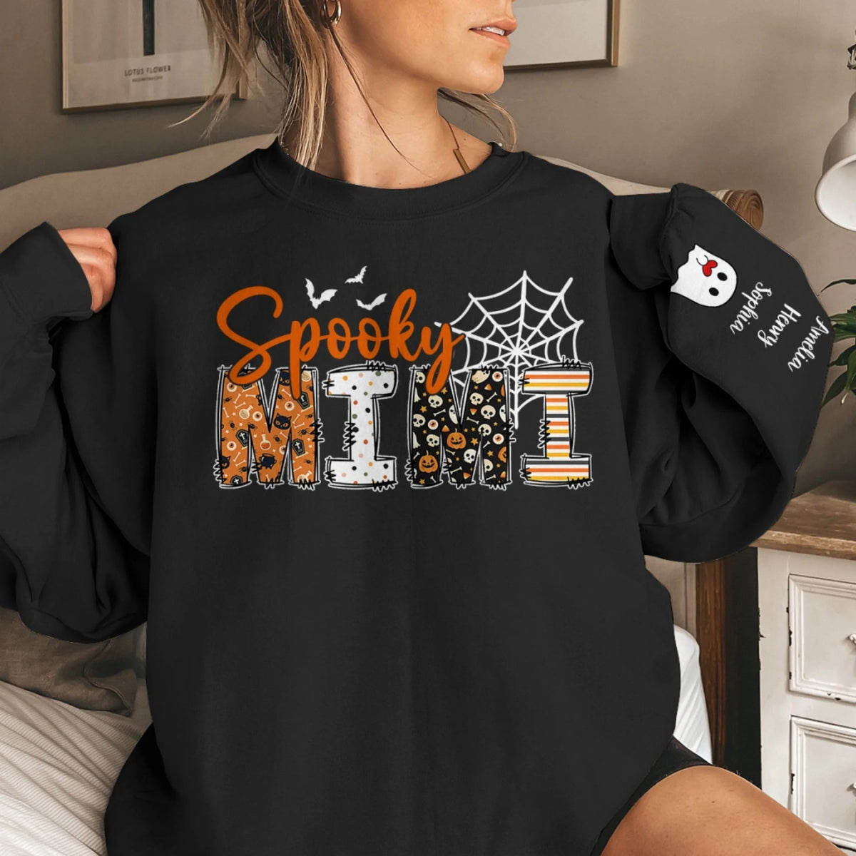 Personalized Halloween Birthday Gifts For Mom, Grandma - Family Together Under Pumpkin Glow