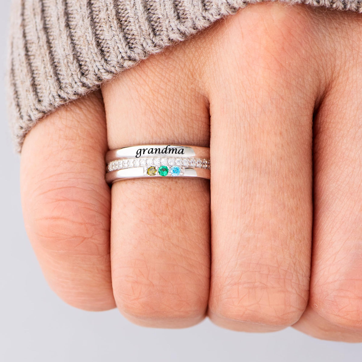 Personalized 1-8 Birthstones Ring For Mamas And Grandmas