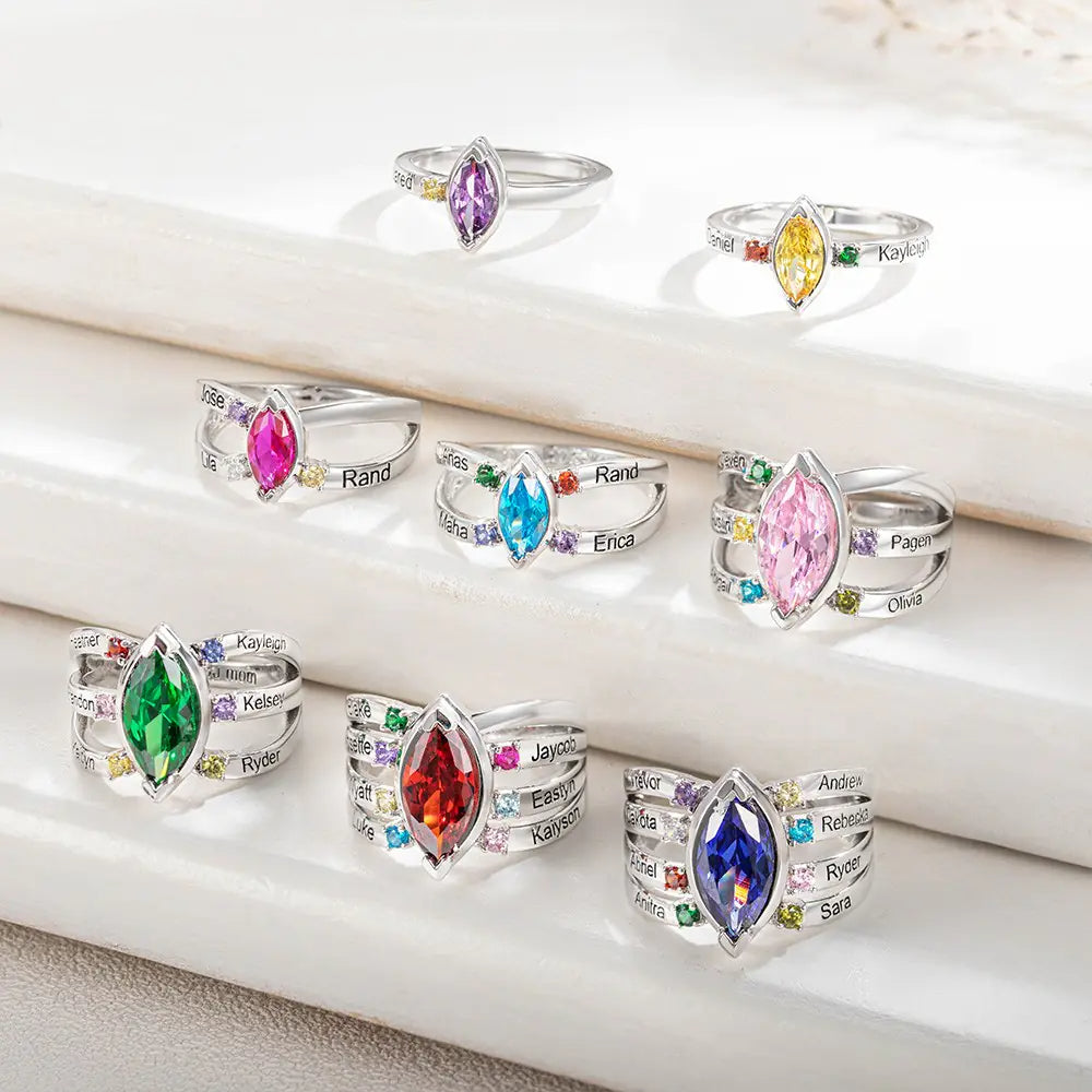 Personalized 1-8 Names & Birthstones Mother Grandmas Family Ring