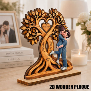 Anniversary Gift For Him & Her – Personalized "Couple Kissing Under Heart Tree"  Wooden Plaque