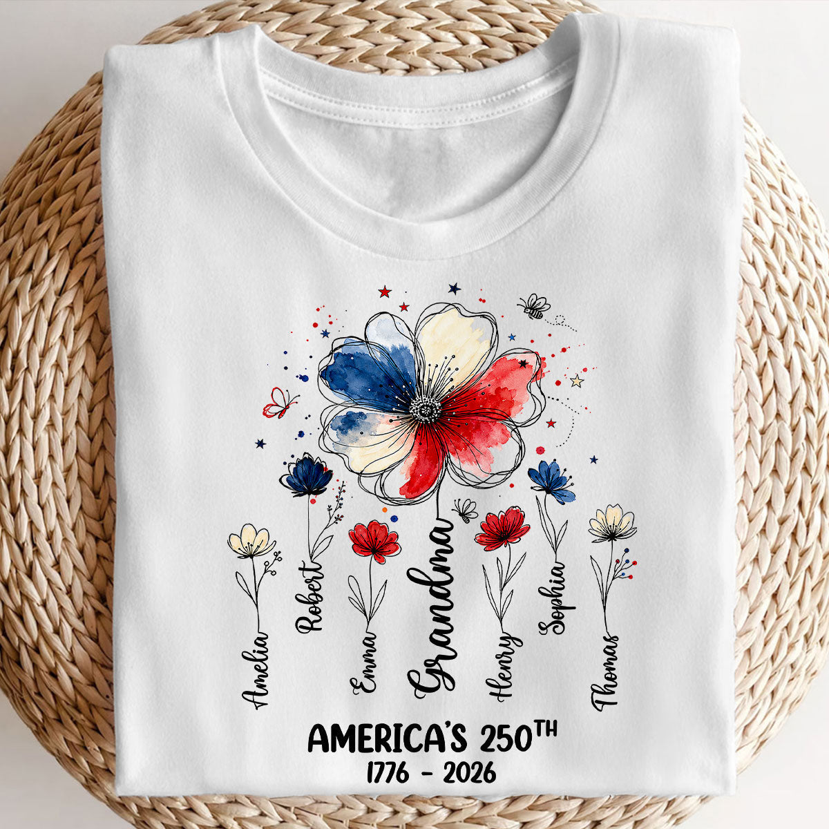 Personalized "Proud Mom & Grandma" Shirt – American 250th Anniversary Flowers | Gift For Mom & Grandma