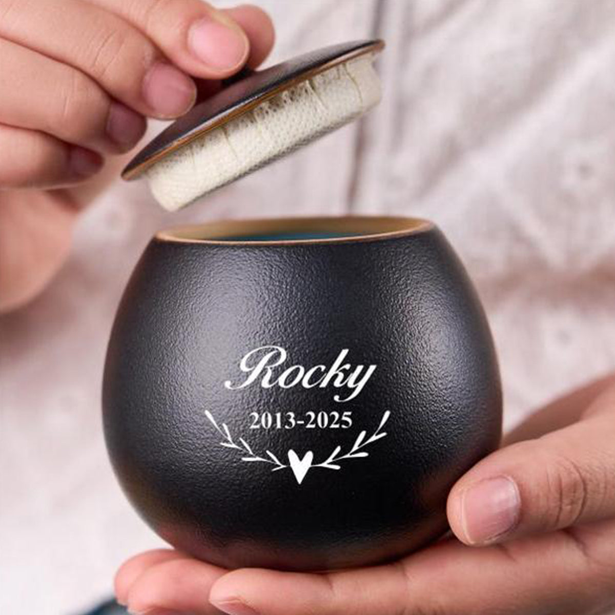 Personalized Pet Cremation,Pet Paw Urn Cat with Name and Date