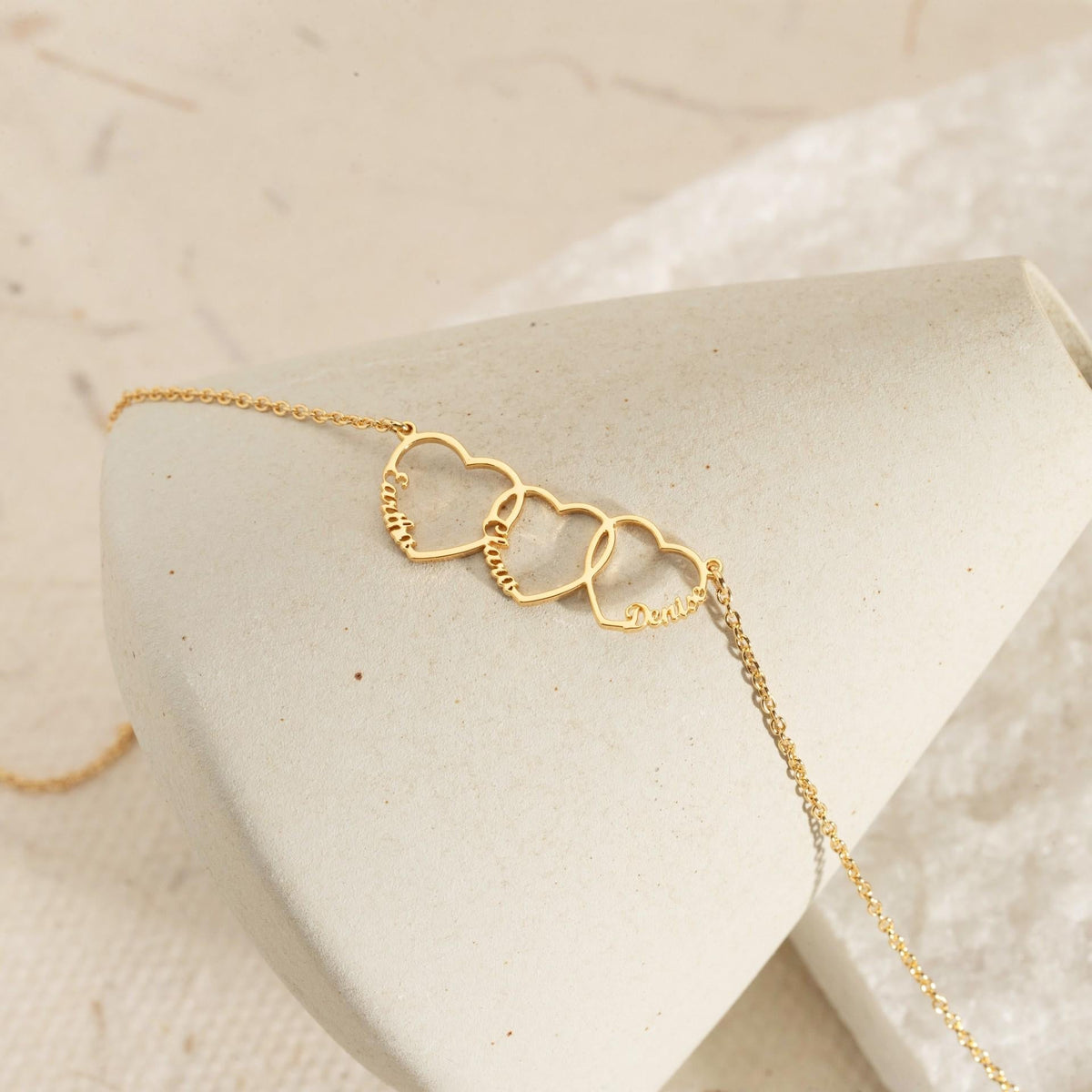 Personalized Multiple Heart Necklace Gift for Mom With Kids Names