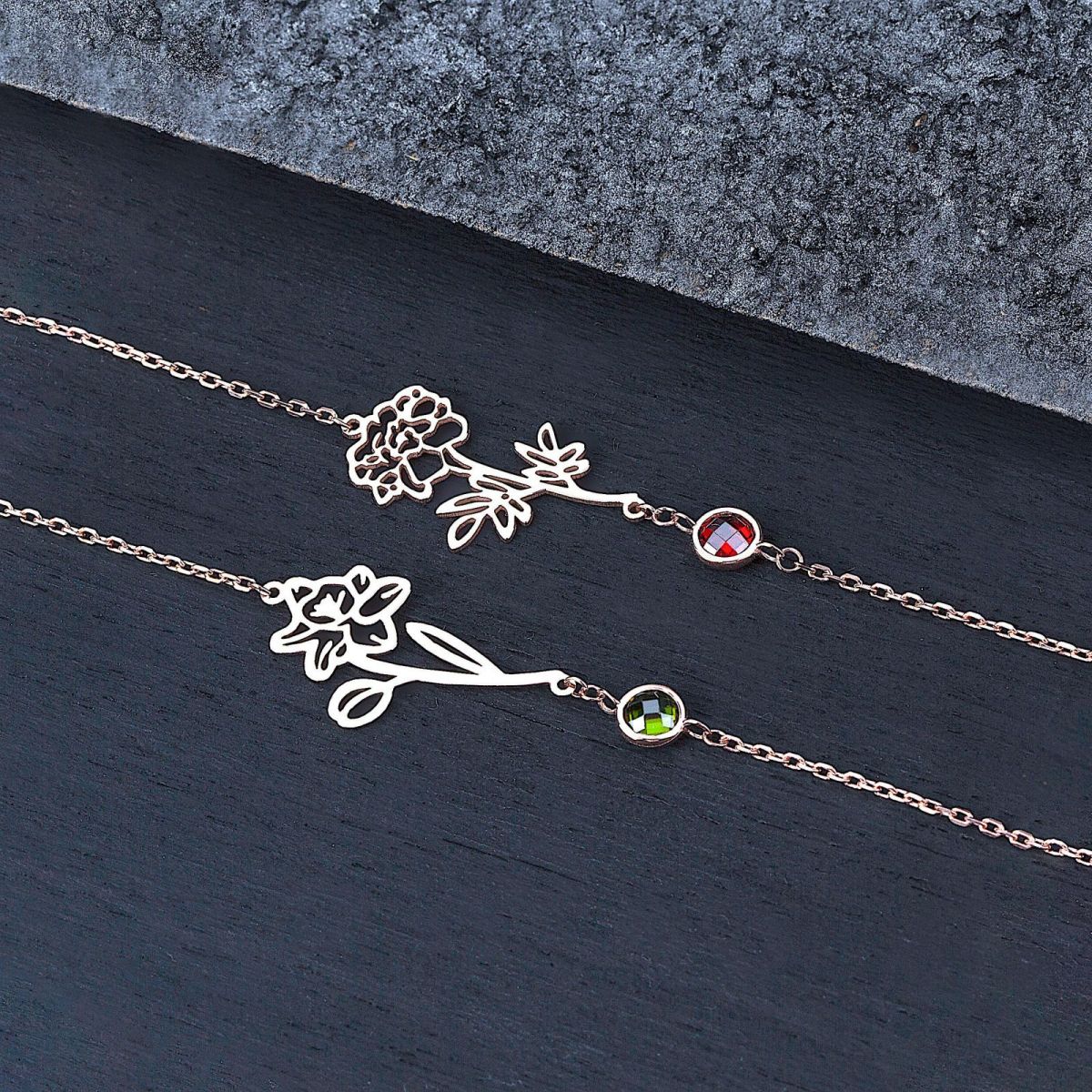 Personalized Birth Flower & Birthstone Bracelet- Jewelry Gift for Family/Friends/Sisters